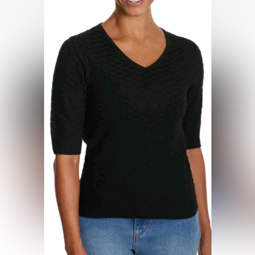 Ella Moss Textured Black V-Neck Top